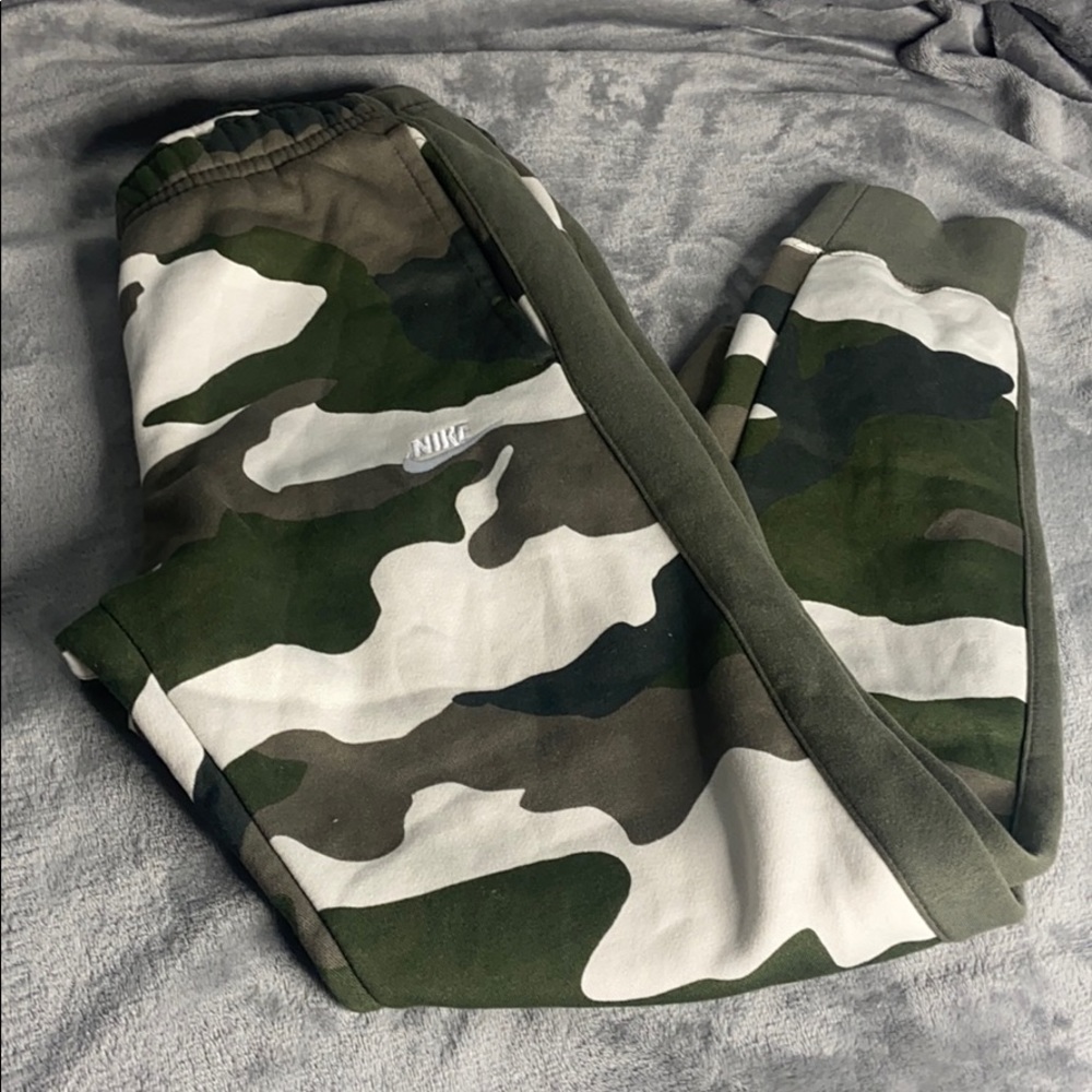 Nike Sweatpants